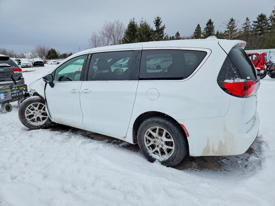 Photo 2 from auction – 2025 CHRYSLER GRAND CARAVAN with VIN 2C4RC1ZG6SR596907
