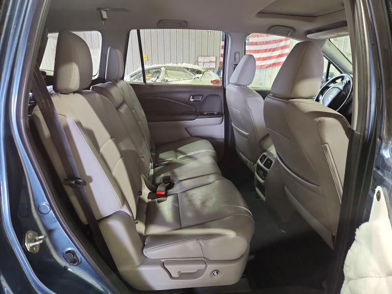 Фото 10 с аукциона – 2018 HONDA PILOT с VIN 5FNYF6H54JB007038
