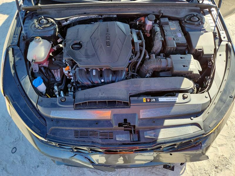 Photo 11 from auction – 2025 KIA K5 with VIN KNAG24J71S5294720