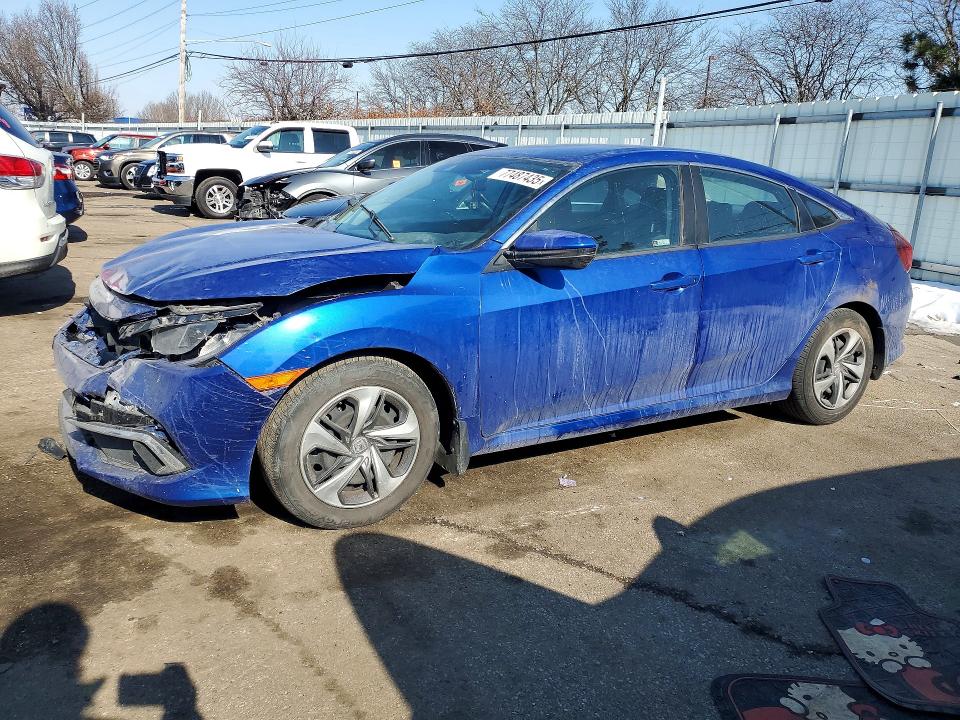 HONDA CIVIC 2019 with VIN 2HGFC2F64KH587330 - Photo from auction
