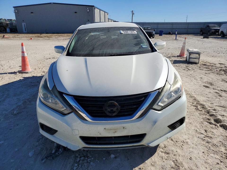Photo 5 from auction – 2017 NISSAN ALTIMA 2.5 with VIN 1N4AL3AP4HN318314