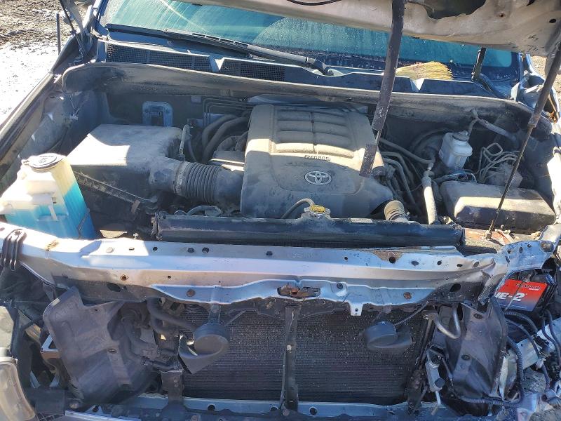 Photo 11 from auction – 2012 TOYOTA TUNDRA with VIN 5TFUM5F19CX033593