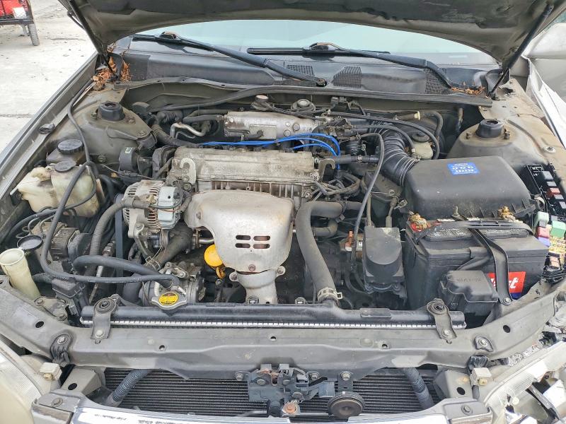Photo 11 from auction – 2000 TOYOTA CAMRY CE with VIN 4T1BG22K7YU651561