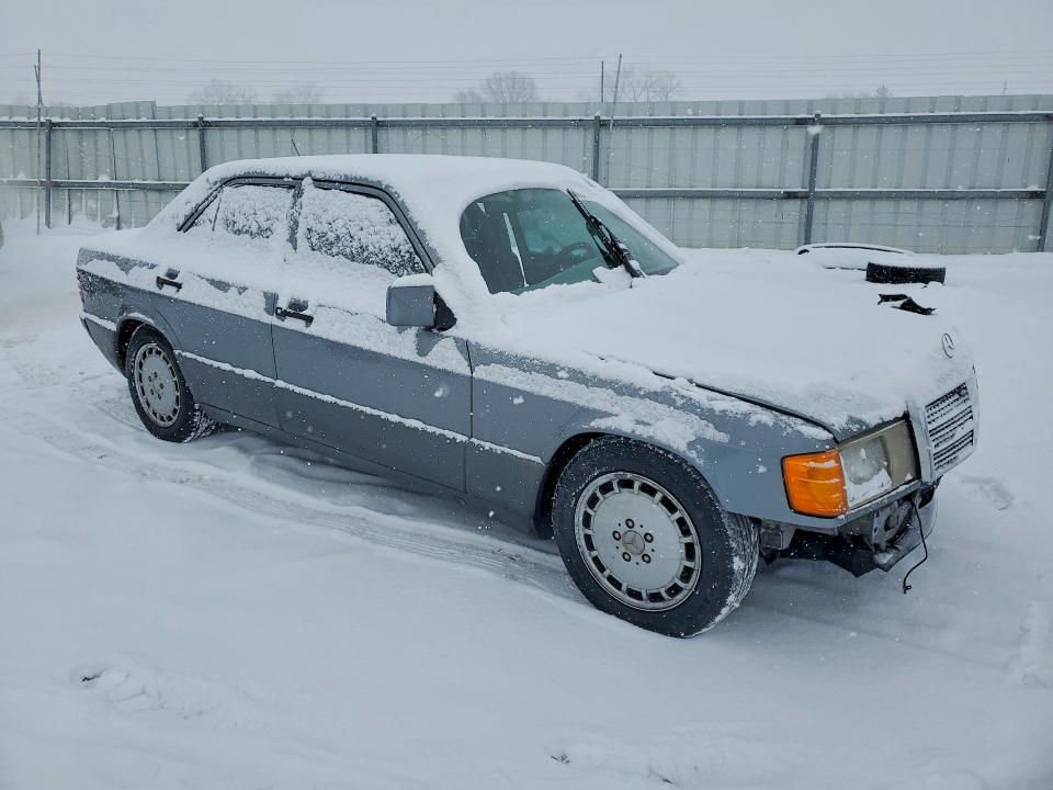 Photo 4 from auction – 1993 MERCEDES-BENZ 190 E 2.3 with VIN WDBDA28D8PG018179