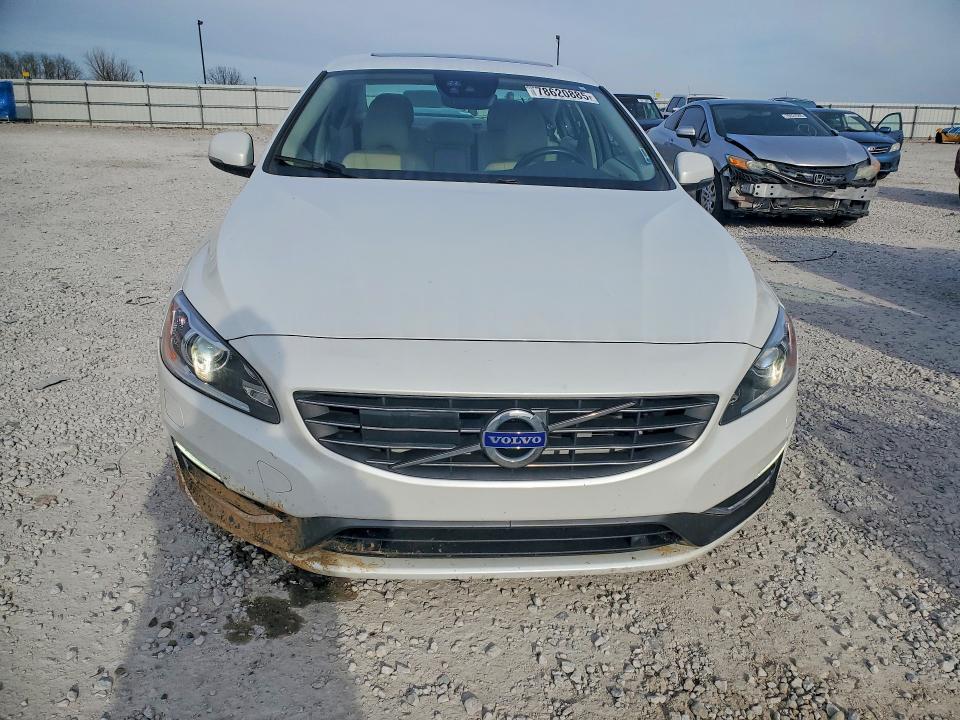 Photo 5 from auction – 2015 VOLVO S60 with VIN YV140MFM2F1344879