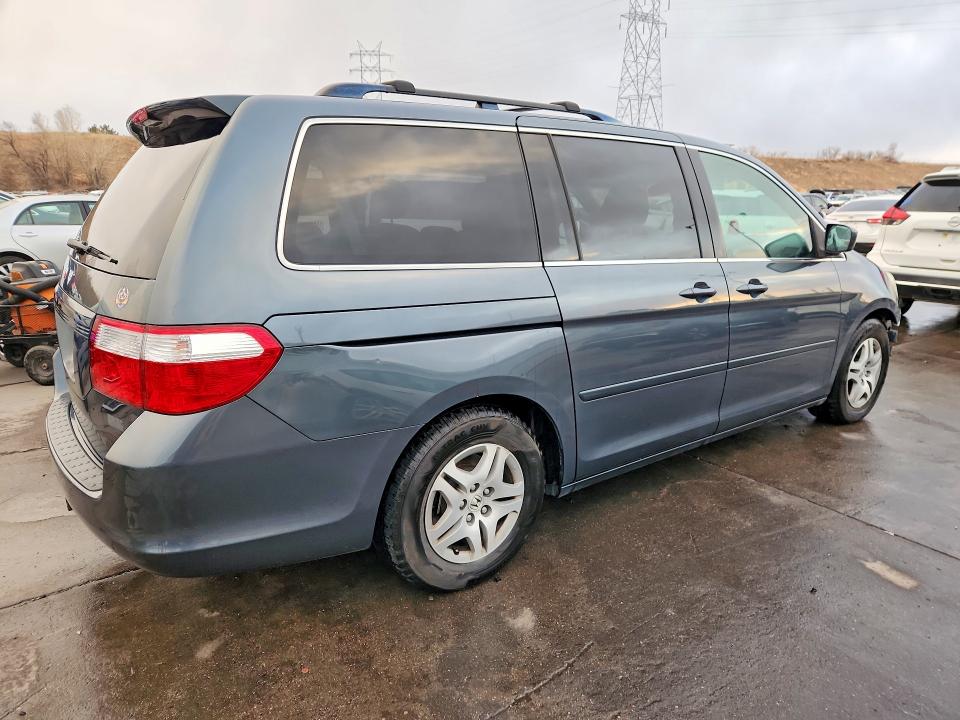 Photo 3 from auction – 2006 HONDA ODYSSEY EX with VIN 5FNRL38446B440739