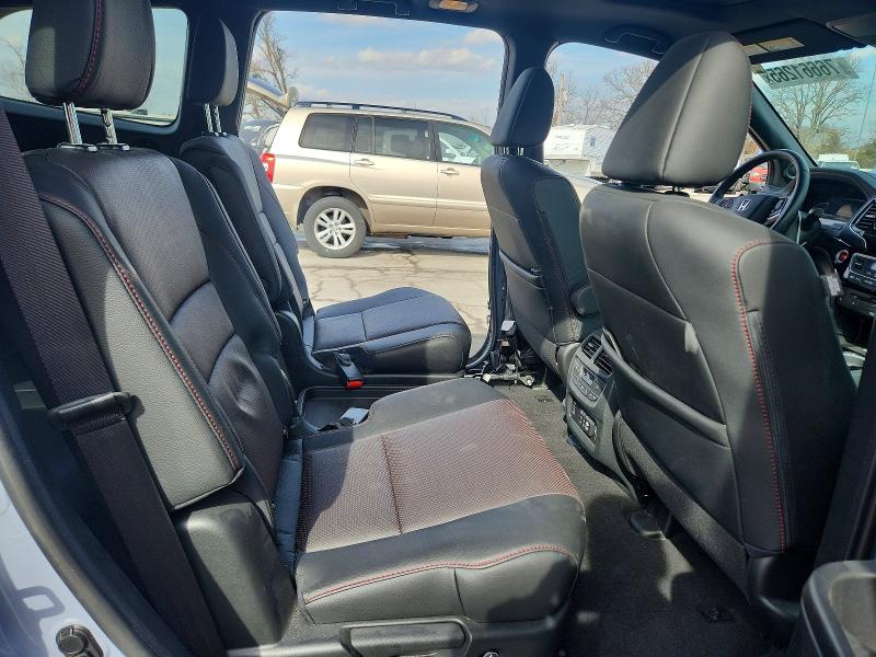 Photo 11 from auction – 2022 HONDA PILOT BLAC with VIN 5FNYF6H7XNB061323