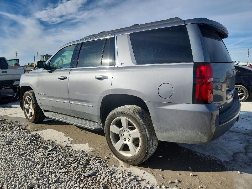 Photo 2 from auction – 2019 CHEVROLET TAHOE with VIN 1GNSCBKC0KR257068
