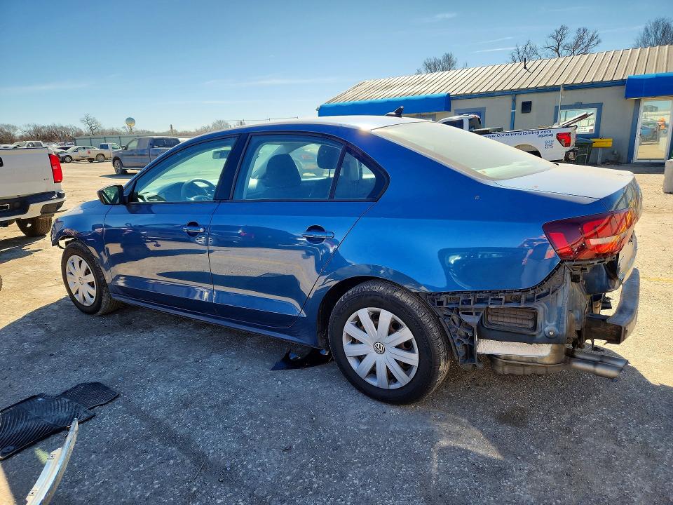 Photo 2 from auction – 2016 VOLKSWAGEN JETTA with VIN 3VW267AJ8GM234298