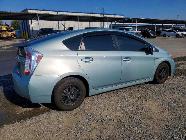 Photo 3 from auction – 2015 TOYOTA PRIUS with VIN JTDKN3DU6F1978692