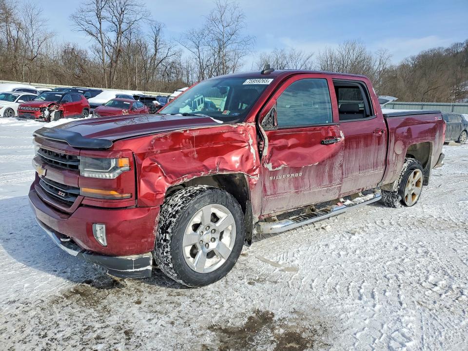 CHEVROLET SILVERADO 2017 with VIN 3GCUKREC9HG195588 - Photo from auction