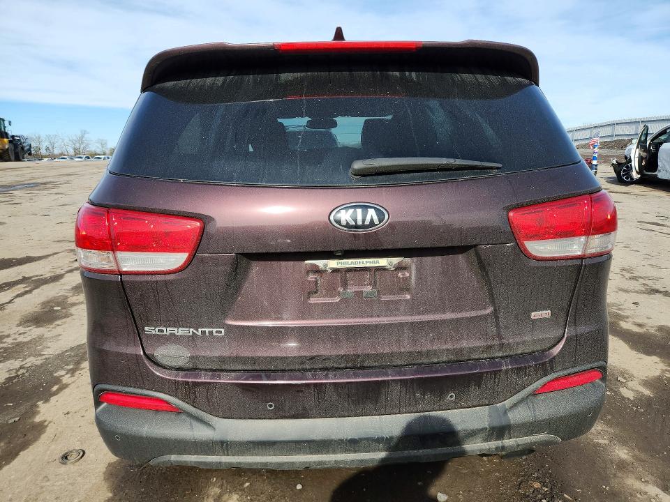 Photo 6 from auction – 2016 KIA SORENTO with VIN 5XYPGDA31GG020529