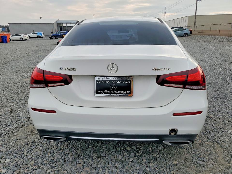 Photo 6 from auction – 2019 MERCEDES-BENZ A with VIN WDD3G4FB8KW034802