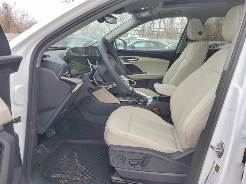 Photo 7 from auction – 2025 AUDI Q5 with VIN WA11AAGU2S2120657