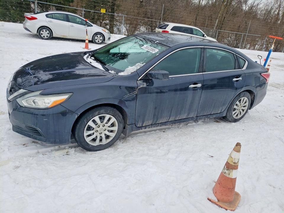 NISSAN ALTIMA 2.5 2016 с VIN 1N4AL3AP1GC128562 - Фото с аукциона