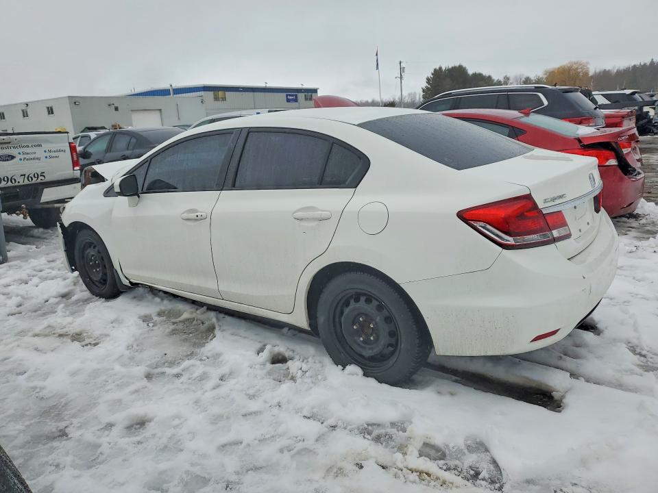 Photo 2 from auction – 2015 HONDA CIVIC with VIN 2HGFB2F51FH053735