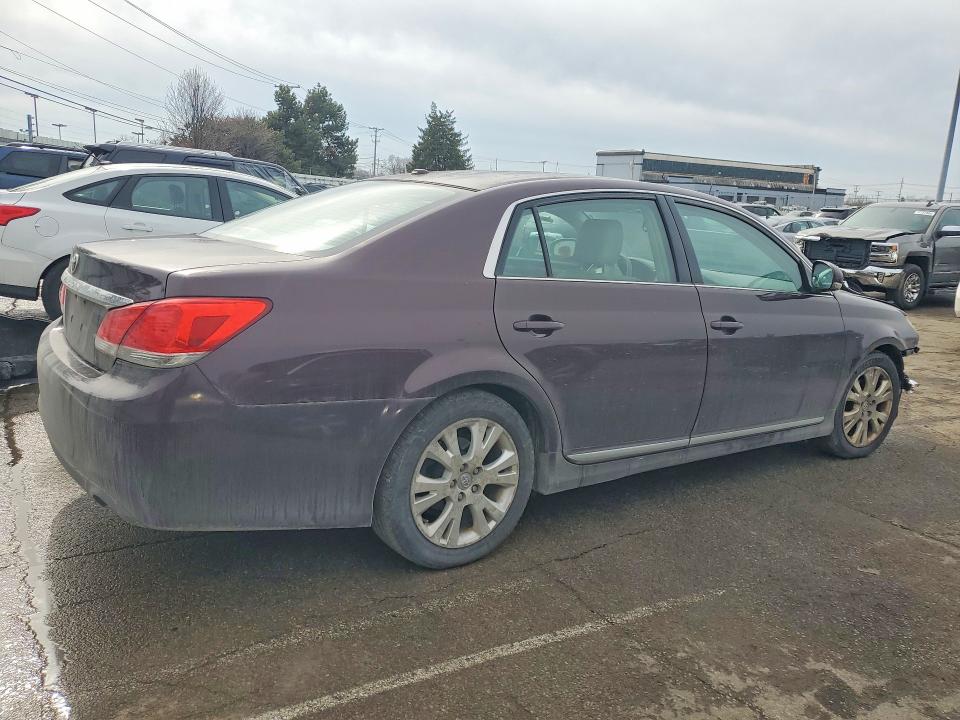 Photo 3 from auction – 2012 TOYOTA AVALON with VIN 4T1BK3DB2CU458907