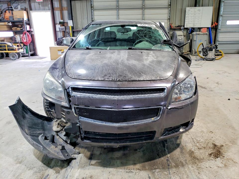 Photo 5 from auction – 2011 CHEVROLET MALIBU LS with VIN 1G1ZB5E11BF237959