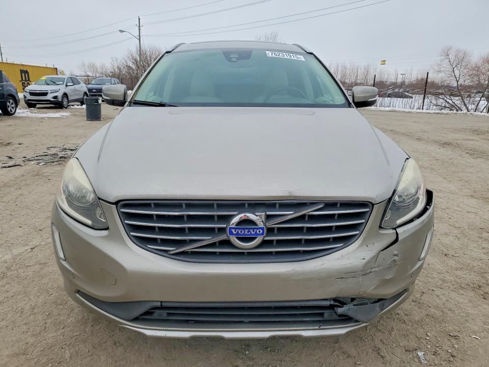Zdjęcie 5 z aukcji – 2015 VOLVO XC60 T6 PR z VIN YV4902RK0F2633583