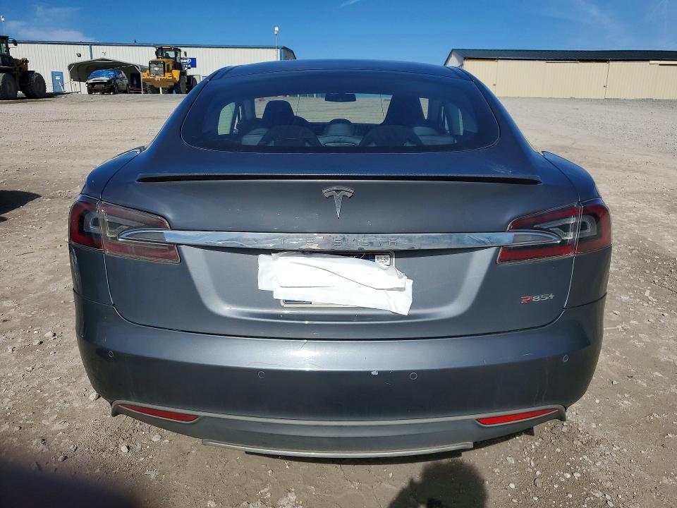 Photo 6 from auction – 2013 TESLA MODEL S with VIN 5YJSA1DP4DFP22498