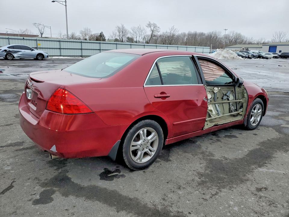 Photo 3 from auction – 2007 HONDA ACCORD with VIN 1HGCM56347A067447
