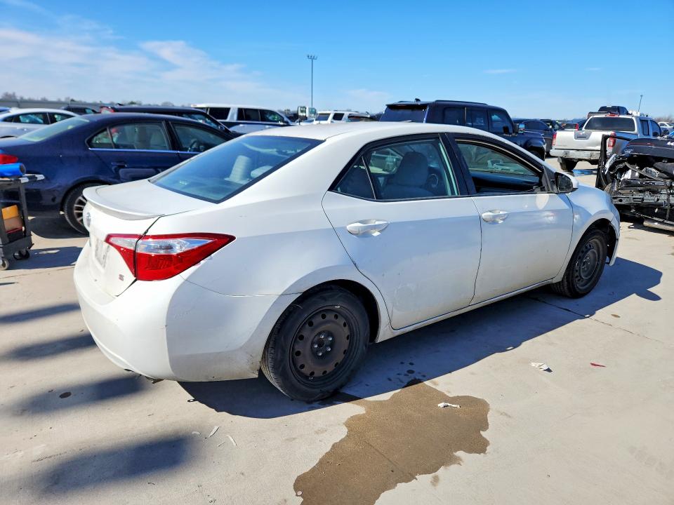 Фото 3 с аукциона – 2014 TOYOTA COROLLA с VIN 5YFBURHE3EP090274