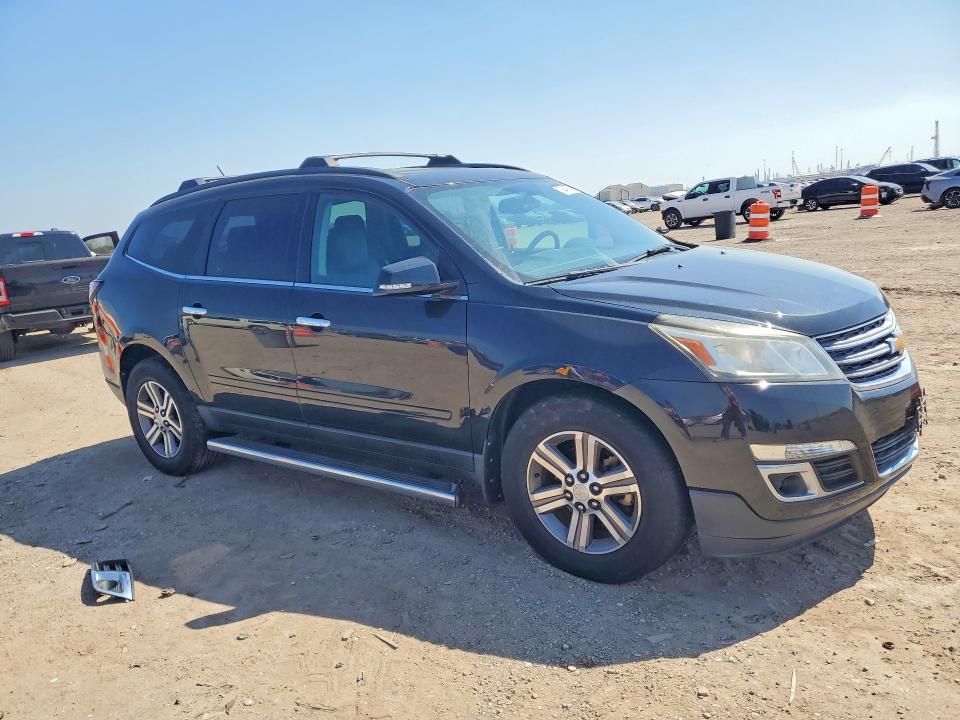 Photo 4 from auction – 2015 CHEVROLET TRAVERSE with VIN 1GNKVHKD0FJ214019