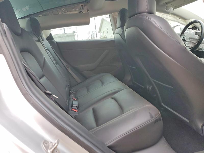 Photo 10 from auction – 2018 TESLA MODEL 3 with VIN 5YJ3E1EA0JF034822