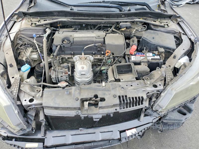 Photo 11 from auction – 2015 HONDA ACCORD with VIN 1HGCR2F55FA147999