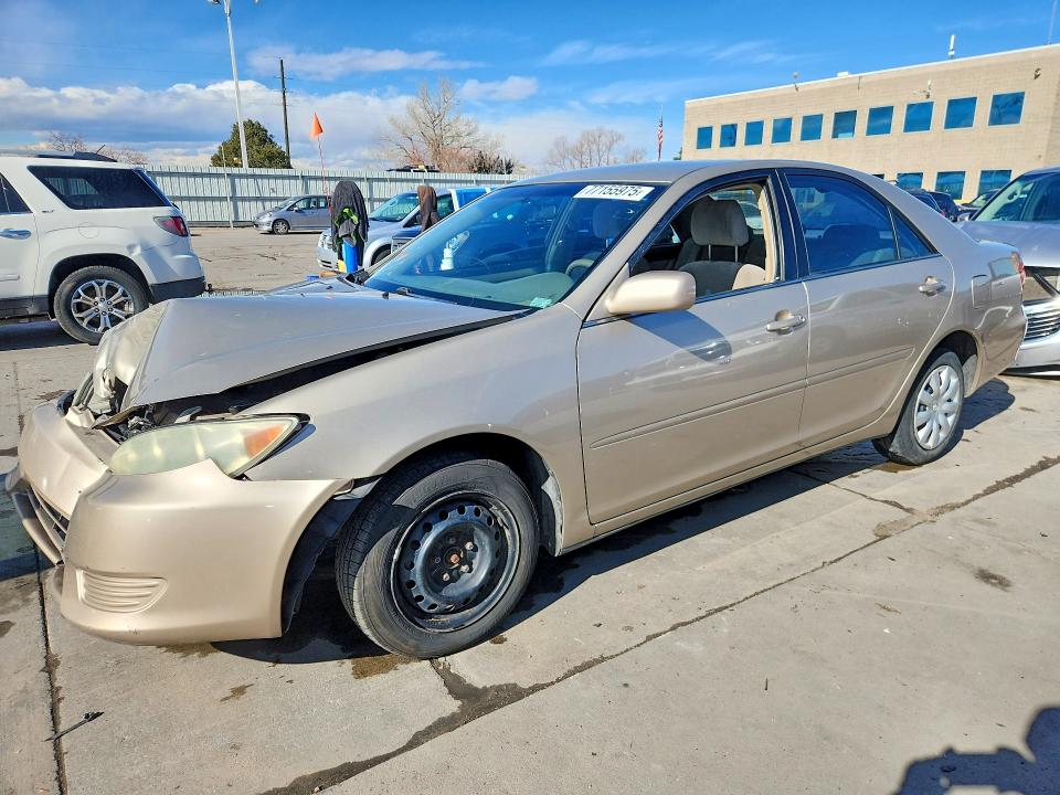 TOYOTA CAMRY LE 2006 with VIN 4T1BE32K66U117928 - Photo from auction