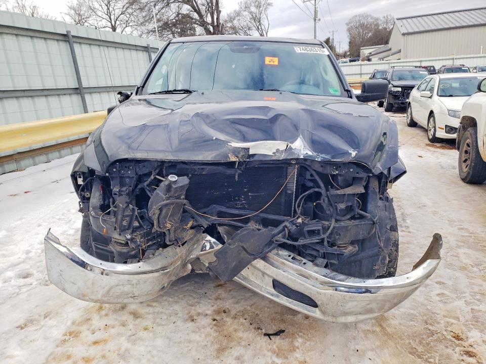 Photo 5 from auction – 2016 RAM 1500 with VIN 1C6RR7GTXGS369704
