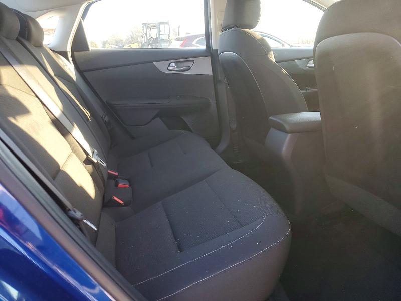 Photo 10 from auction – 2021 KIA FORTE with VIN 3KPF24AD9ME284741