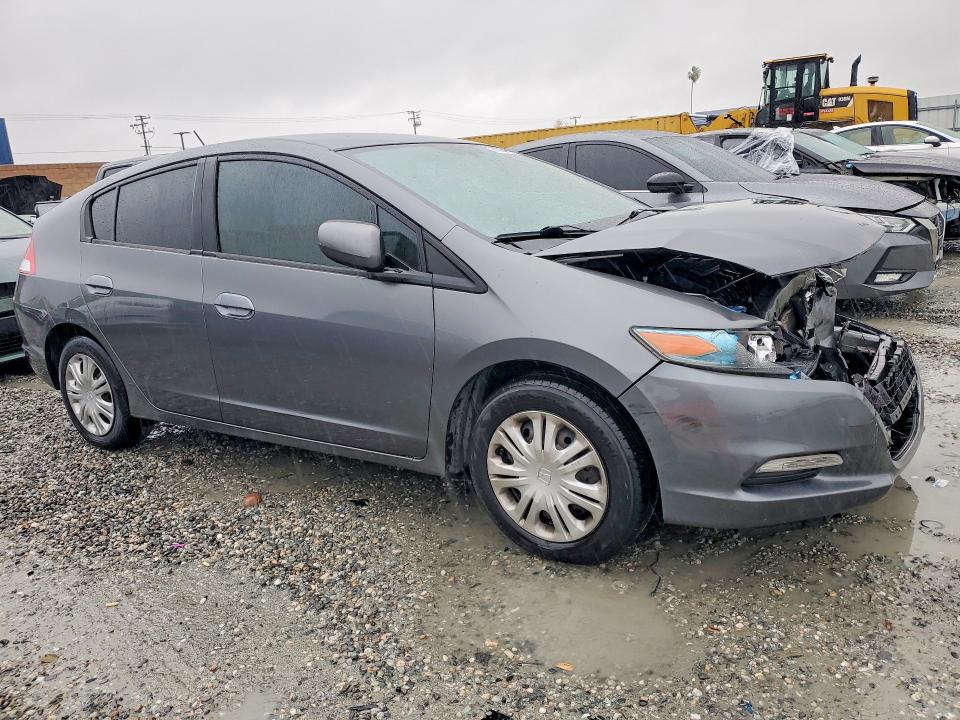 Photo 4 from auction – 2010 HONDA INSIGHT with VIN JHMZE2H54AS042471