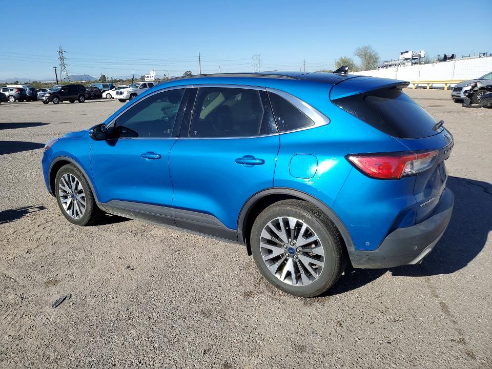 Photo 2 from auction – 2020 FORD ESCAPE TIT with VIN 1FMCU0DZ8LUA79131