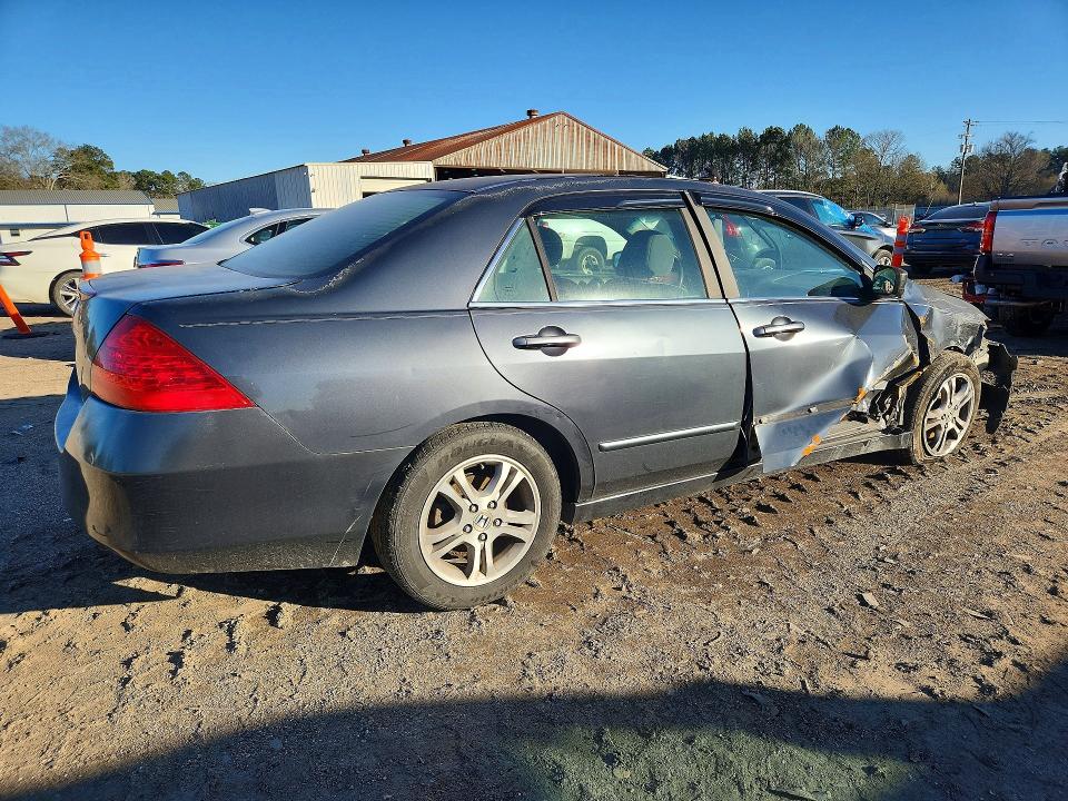 Photo 3 from auction – 2007 HONDA ACCORD with VIN 1HGCM56397A000374