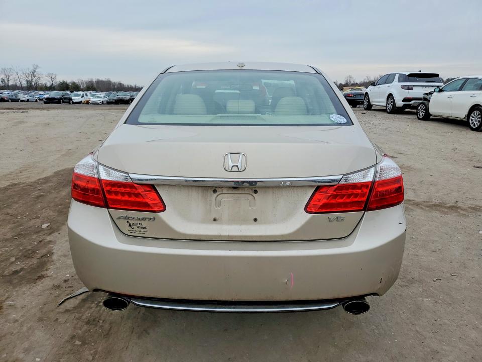 Photo 6 from auction – 2013 HONDA ACCORD with VIN 1HGCR3F88DA013131
