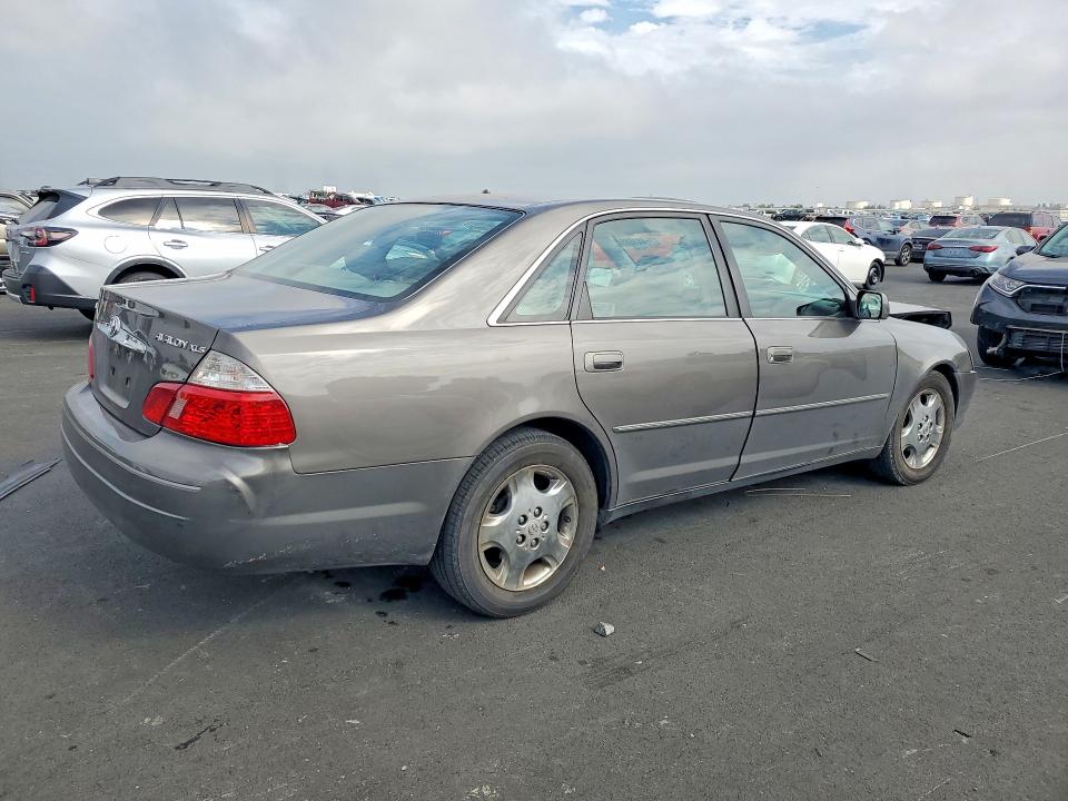 Photo 3 from auction – 2003 TOYOTA AVALON with VIN 4T1BF28B43U284606