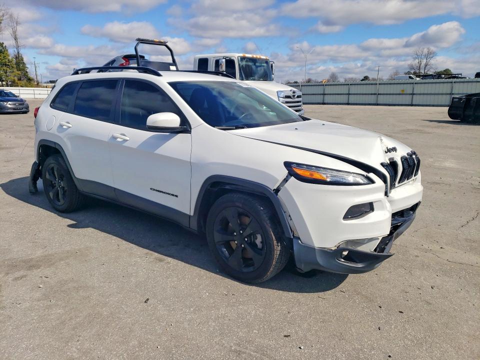 Photo 4 from auction – 2016 JEEP CHEROKEE with VIN 1C4PJLCS8GW233495