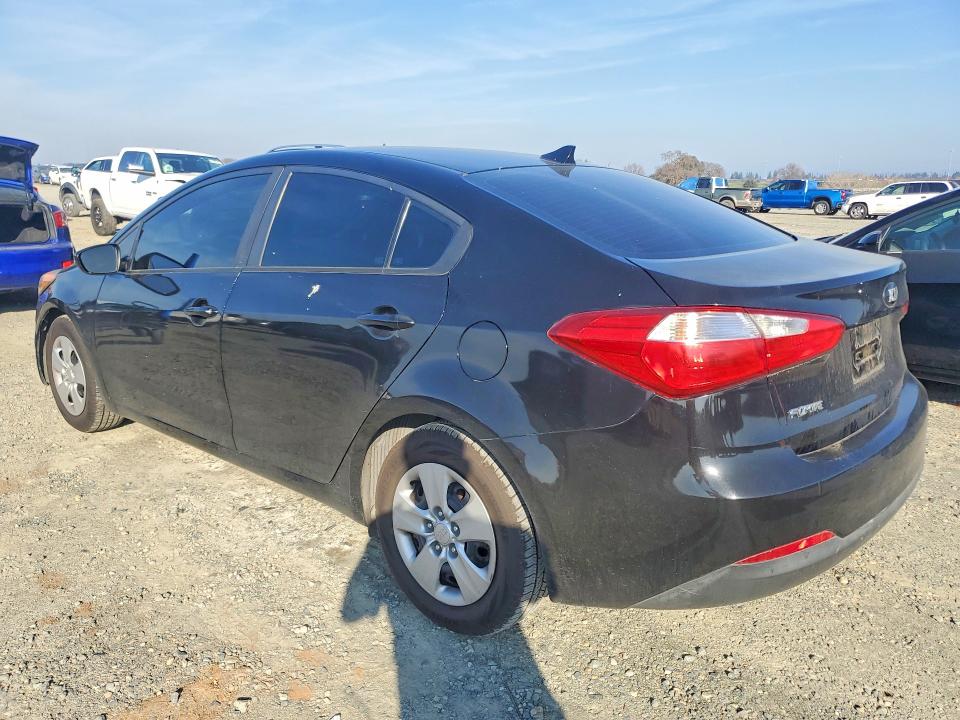 Photo 2 from auction – 2016 KIA FORTE with VIN KNAFK4A64G5577591