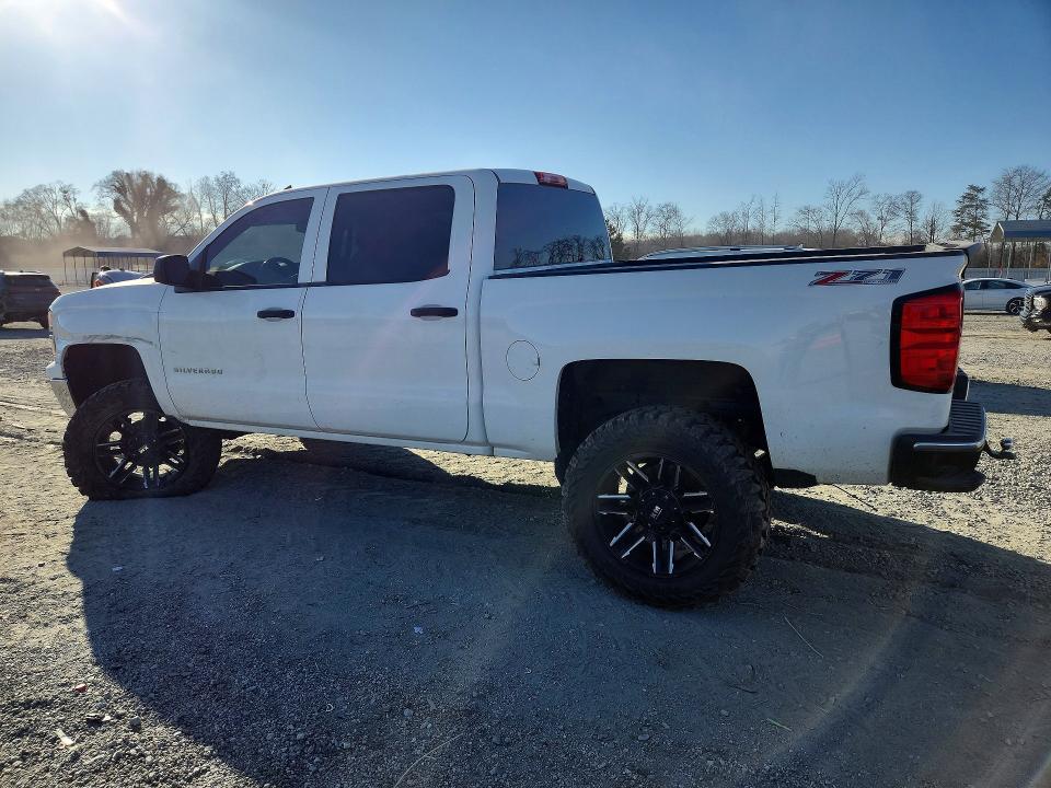 Photo 2 from auction – 2014 CHEVROLET SILVERADO with VIN 3GCUKREC8EG420952