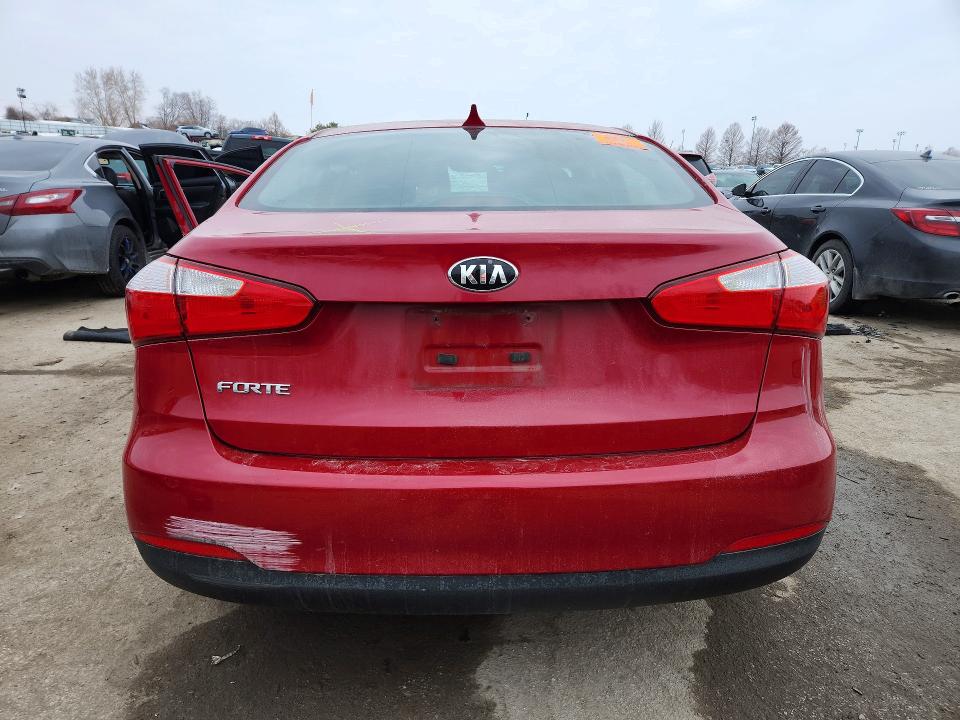 Photo 6 from auction – 2016 KIA FORTE with VIN KNAFK4A67G5568013
