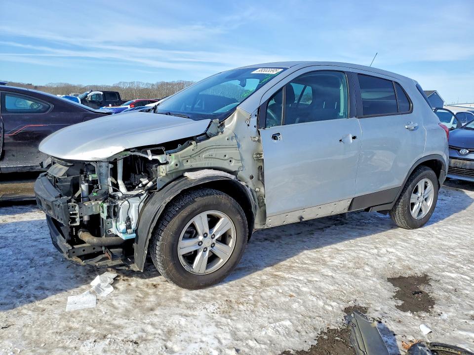 CHEVROLET TRAX 2020 with VIN 3GNCJKSB9LL129406 - Photo from auction