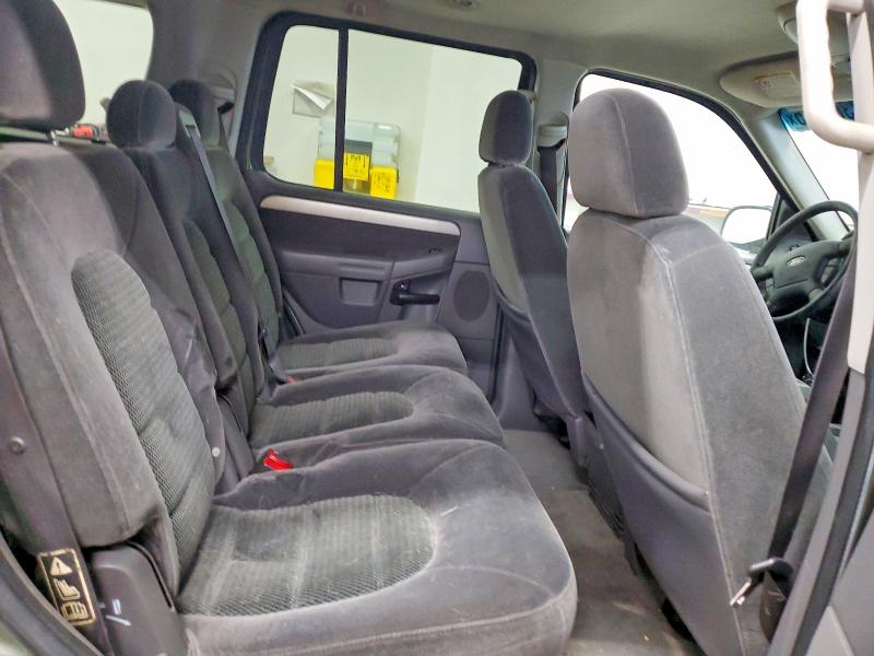 Photo 10 from auction – 2003 FORD EXPLORER with VIN 1FMZU73K33ZA66992
