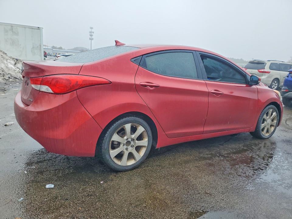 Photo 3 from auction – 2011 HYUNDAI ELANTRA with VIN KMHDH4AEXBU149003