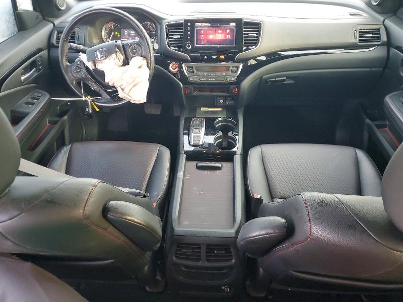 Photo 8 from auction – 2022 HONDA RIDGELINE with VIN 5FPYK3F82NB020441