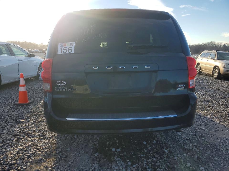 Photo 6 from auction – 2016 DODGE GRAND CARAVAN with VIN 2C4RDGCG5GR395936