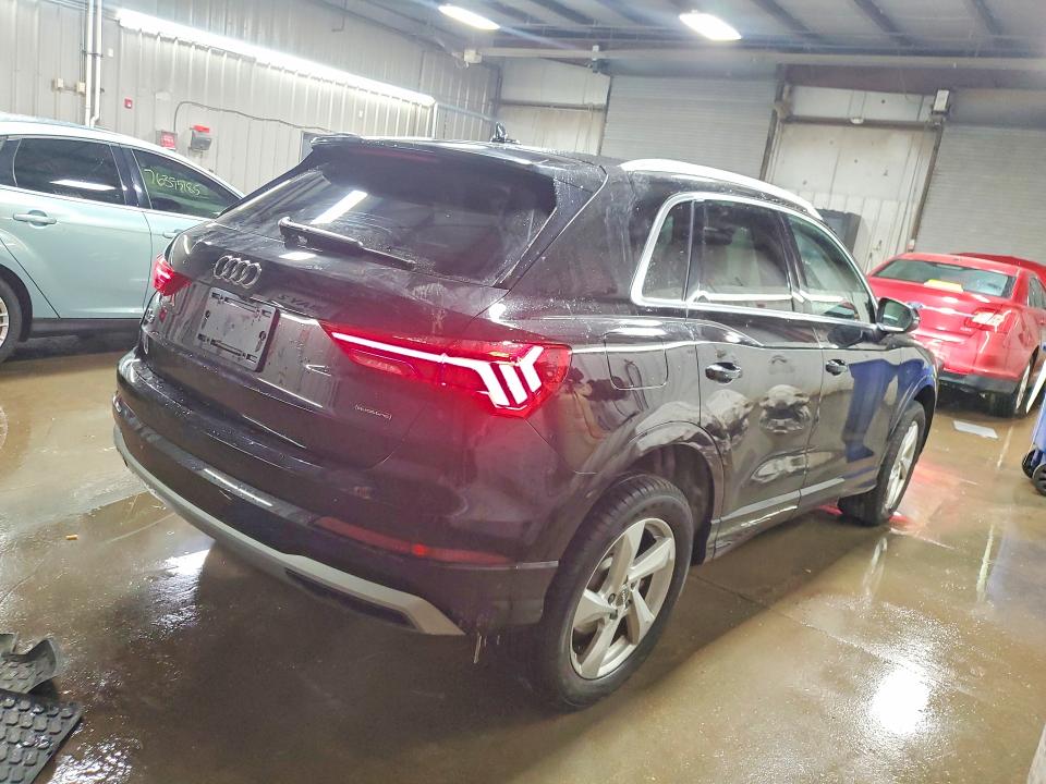 Zdjęcie 3 z aukcji – 2020 AUDI Q3 PREMIUM z VIN WA1BECF36L1001739