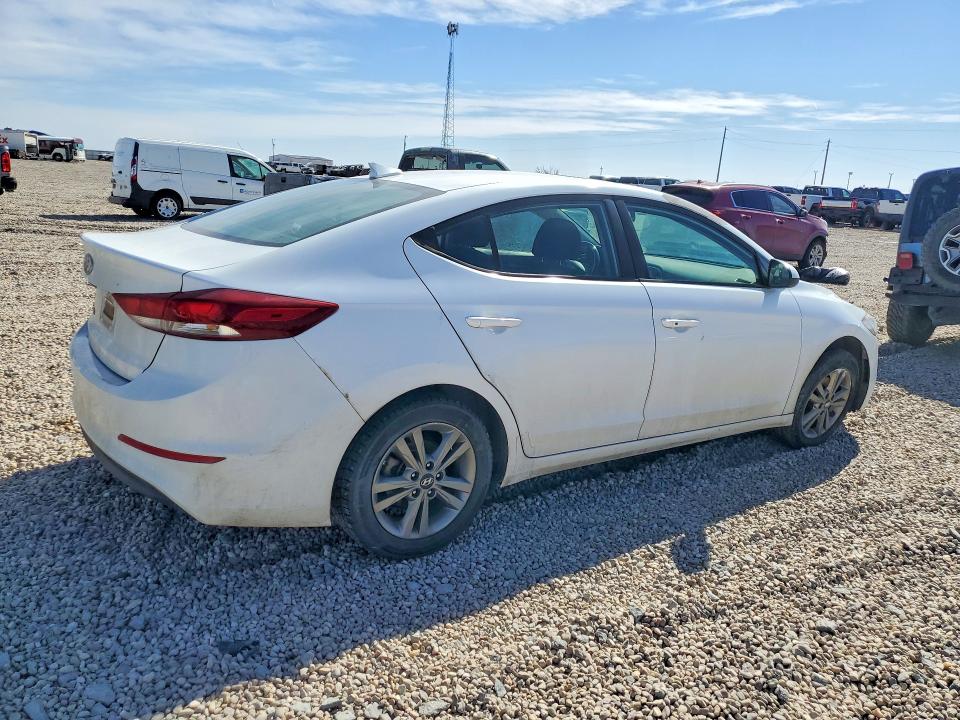 Photo 3 from auction – 2018 HYUNDAI ELANTRA with VIN 5NPD84LF8JH366830