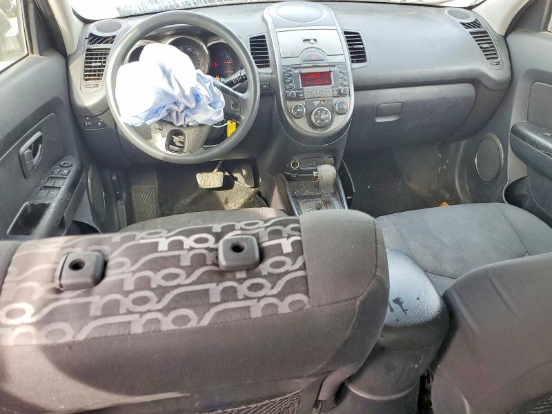 Photo 8 from auction – 2011 KIA SOUL with VIN KNDJT2A20B7230798