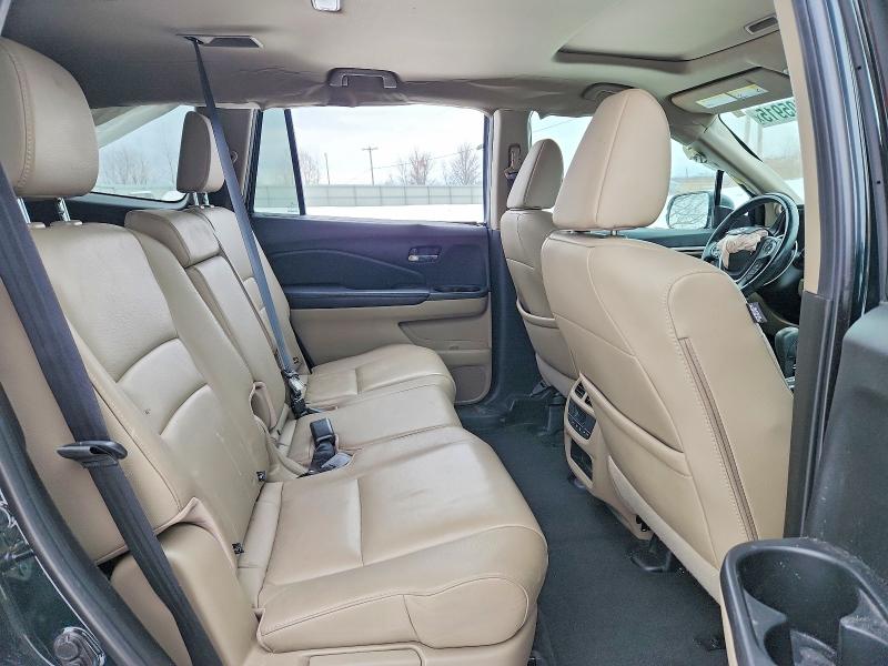 Photo 11 from auction – 2018 HONDA PILOT with VIN 5FNYF6H57JB002075